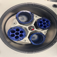 Eppendorf 5810R Refrigerated Centrifuge image 0